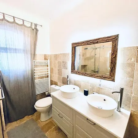 Villa 170m2 Dans La Foret A 5 Minutes De La Plage Six-Fours-les-Plages